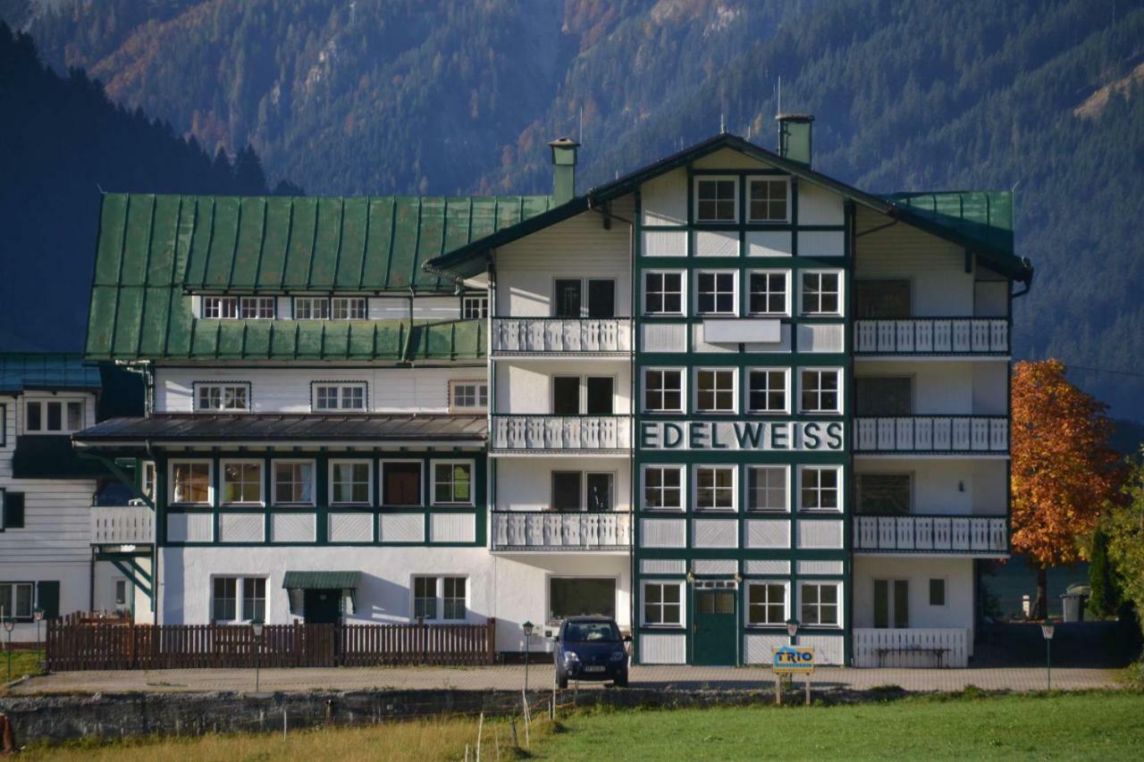 Pension Edelweiss Top21 Gosau Exterior photo